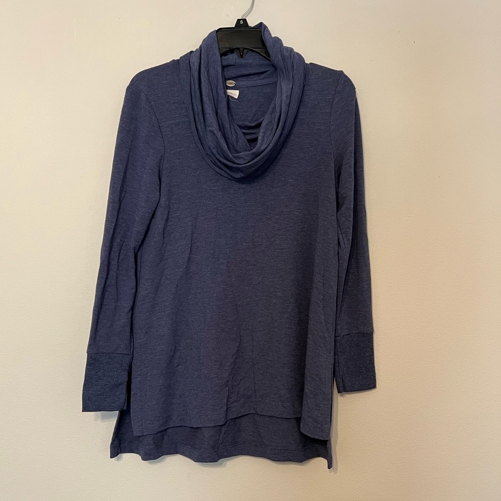 Cowl neck athletic pullover - size medium